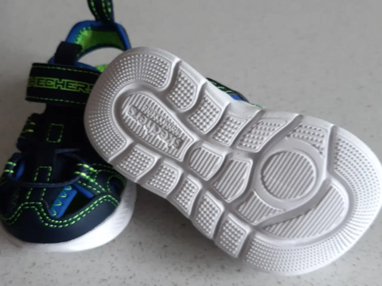 Billede 3 - Skechers sandal