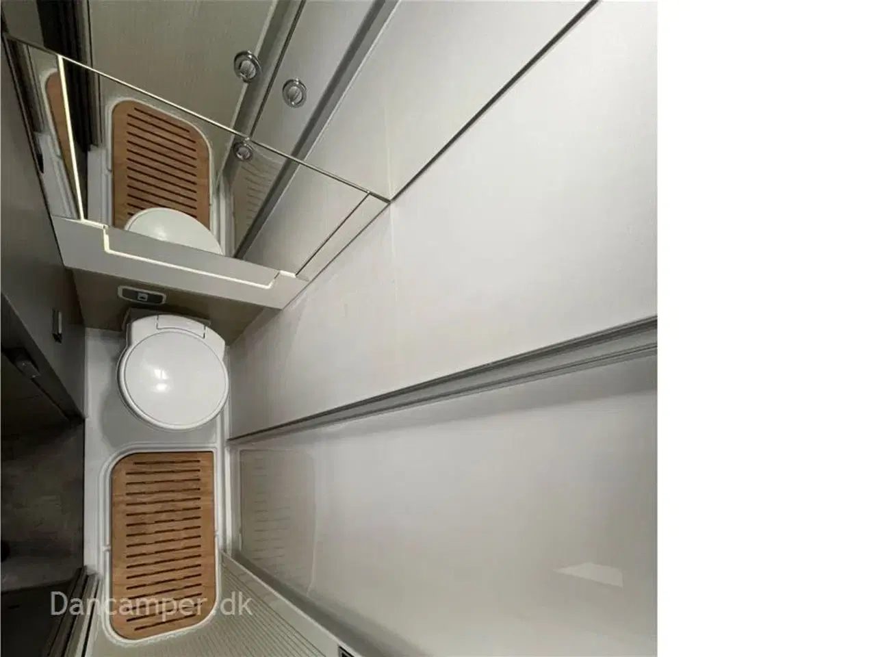 Billede 6 - 2024 - Chausson X550   Top moderne kvalitets-autocamper. Med stor Lounge og siddegruppe, sænkeseng,