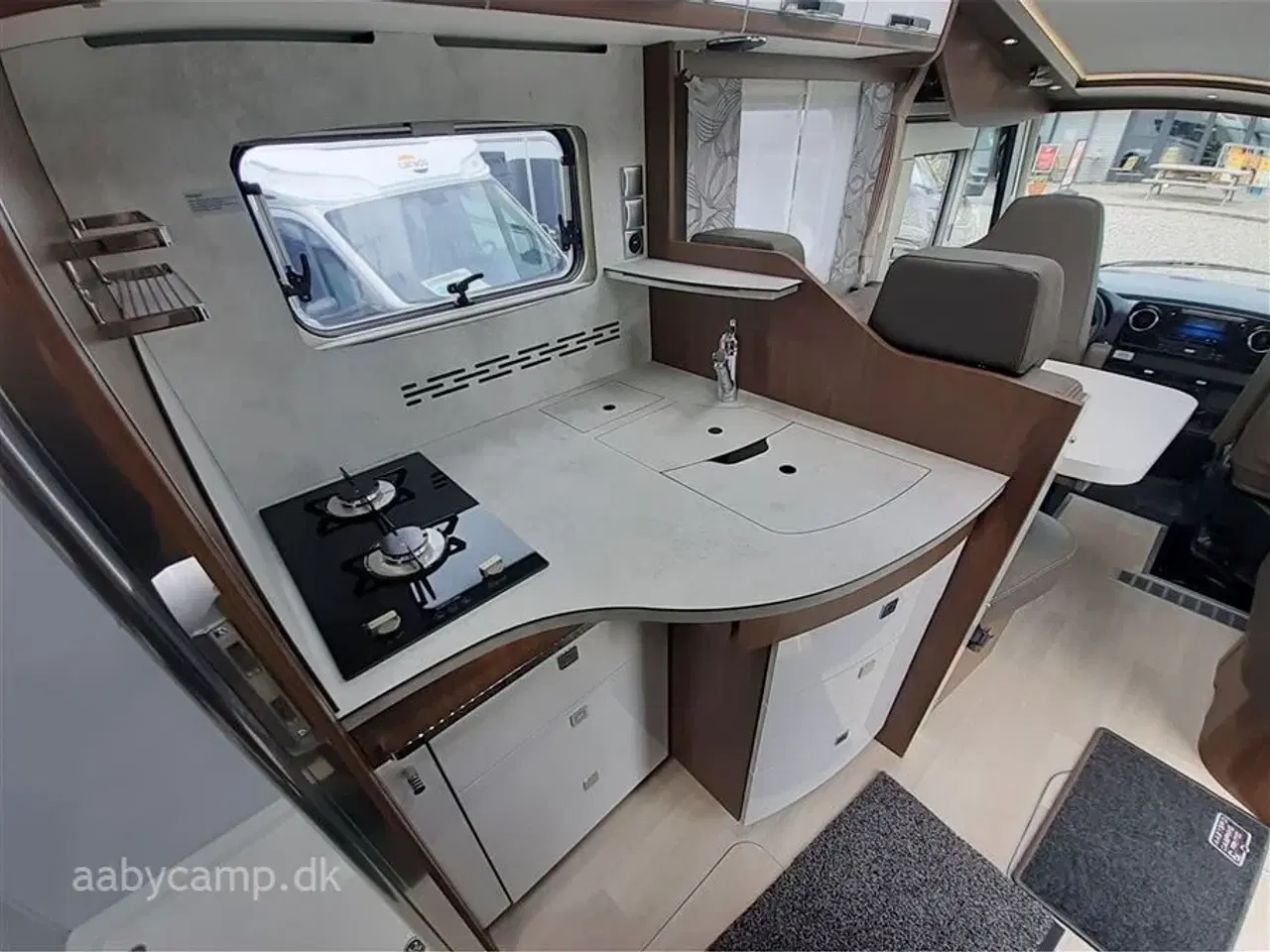 Billede 14 - 2025 - Frankia Platin Pure I 7400 GD Edition   Top udstyret 5 Stjernet Camper på Mercedes