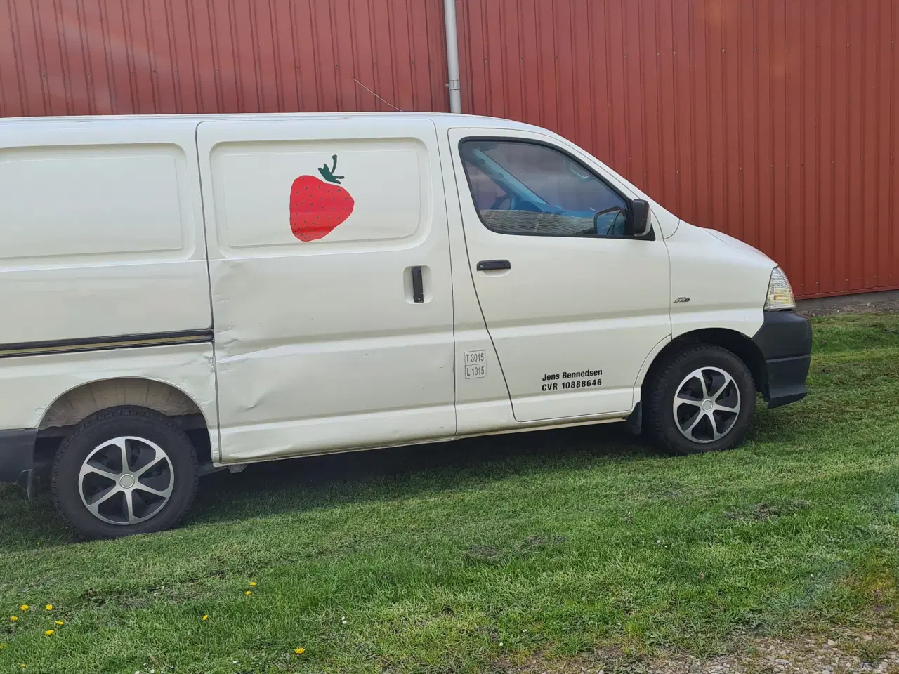 Billede 4 - Kølebil Toyota Hiace 2,5 D-4D 95 komfort kort