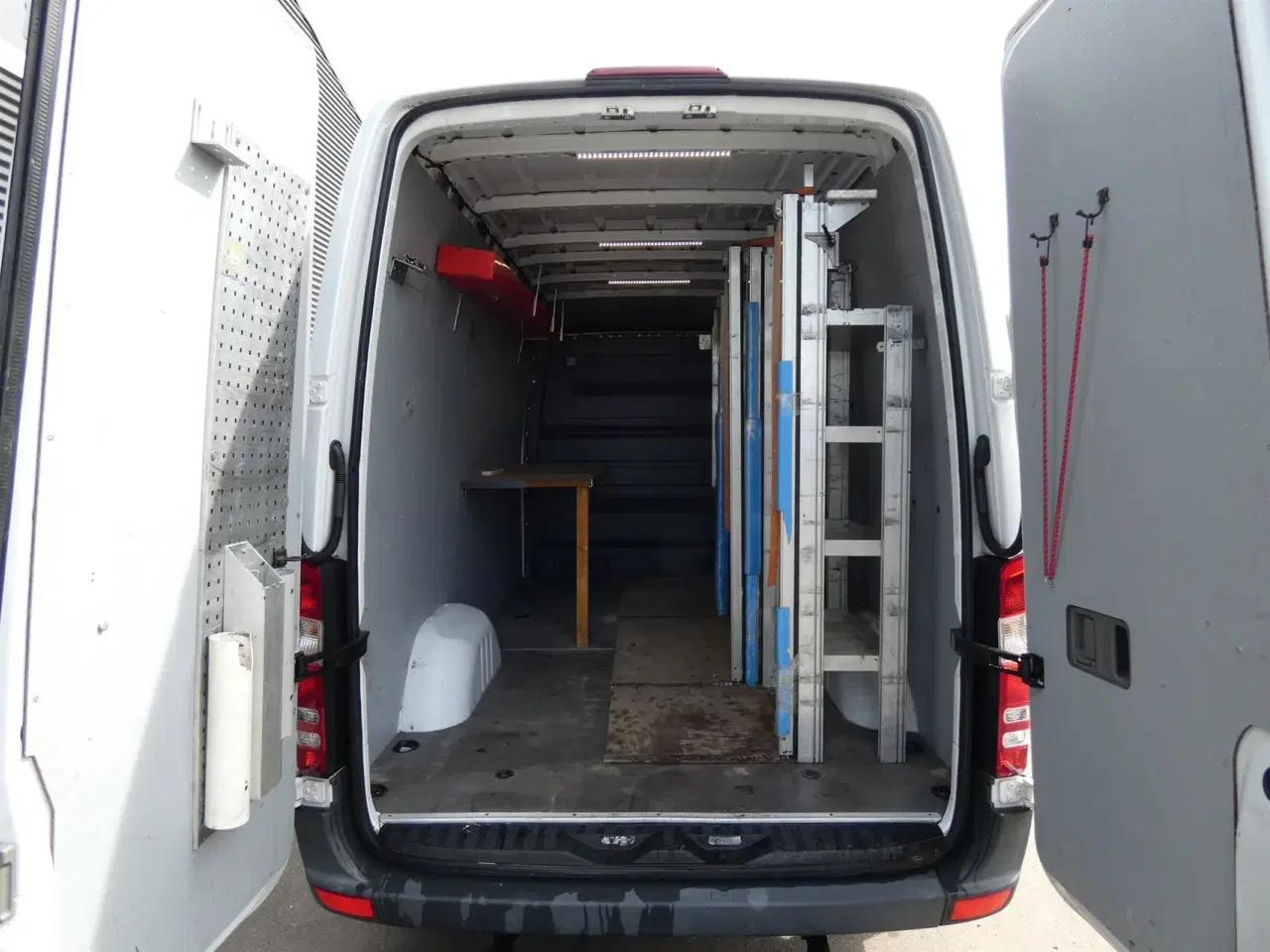 Billede 8 - Mercedes-Benz Sprinter 316 Glasbil 2,1 CDI R2 163HK Van Man.
