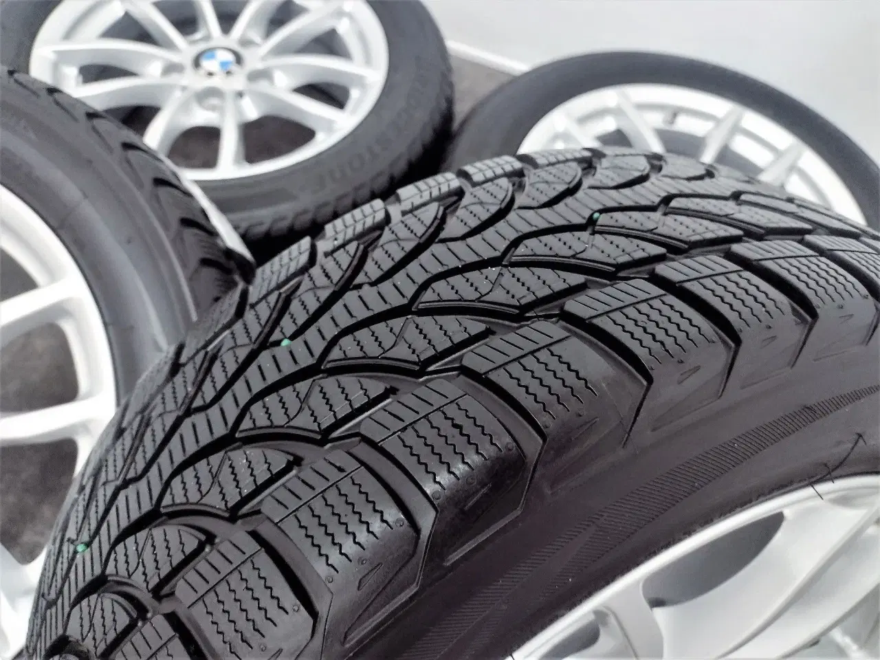Billede 7 - 5x120 16" ET40 BMW style-378 vintersæt (Demosæt)