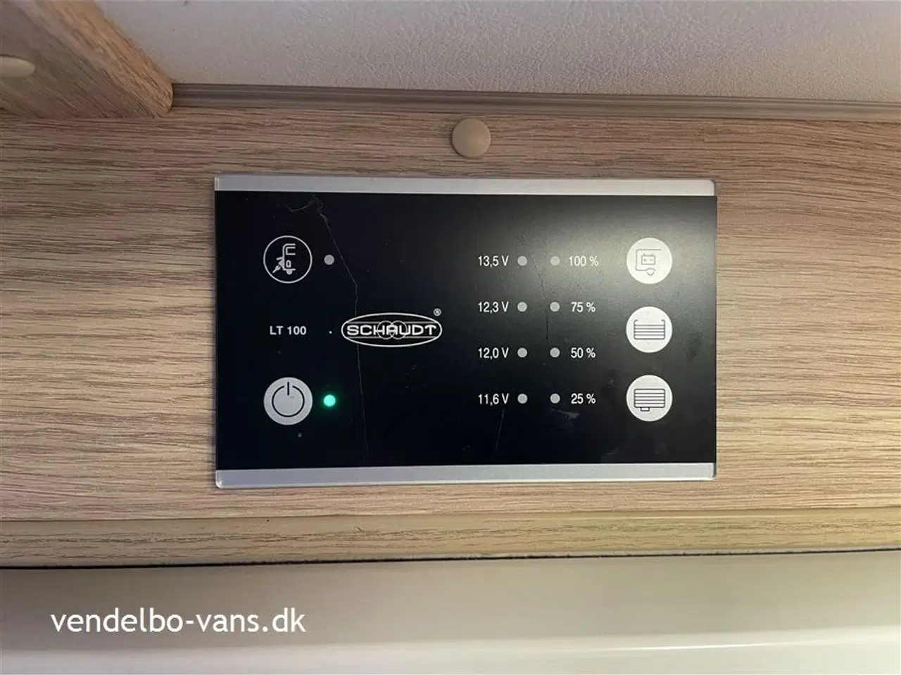 Billede 4 - 2022 - SunLight VAN V69   Fritstående dobbeltseng i bag