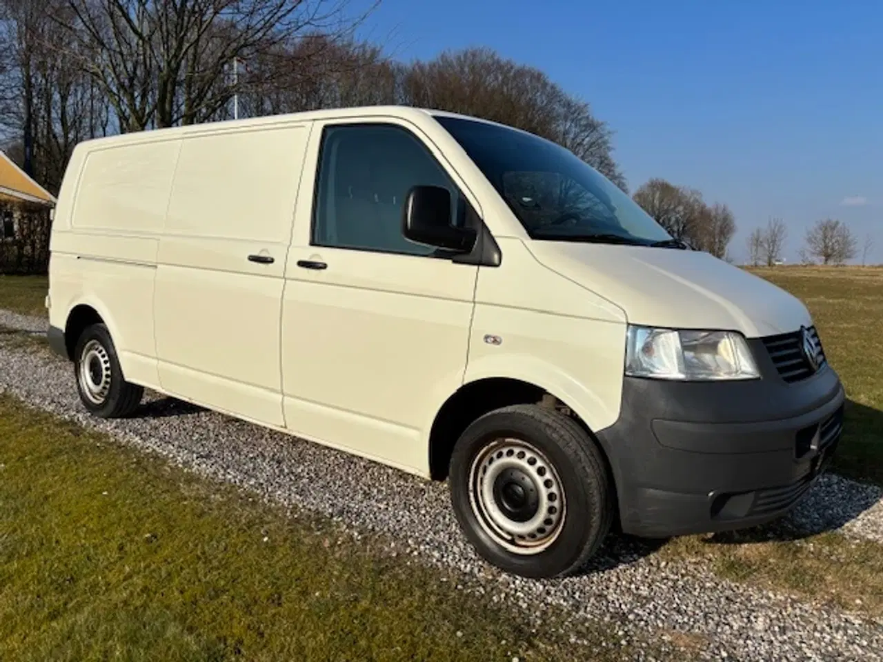 Billede 2 - VW Transporter 2,5 TDi 130 Kassevogn lang 4d Nysyn