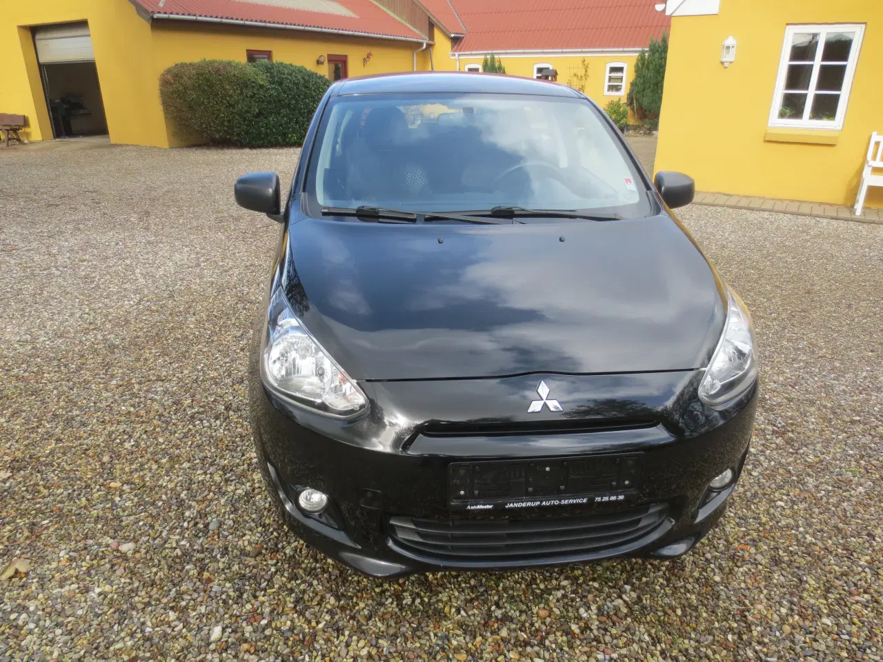 Billede 1 - Mit. Space Star 1.0 i. Km 83000. år 2015. 