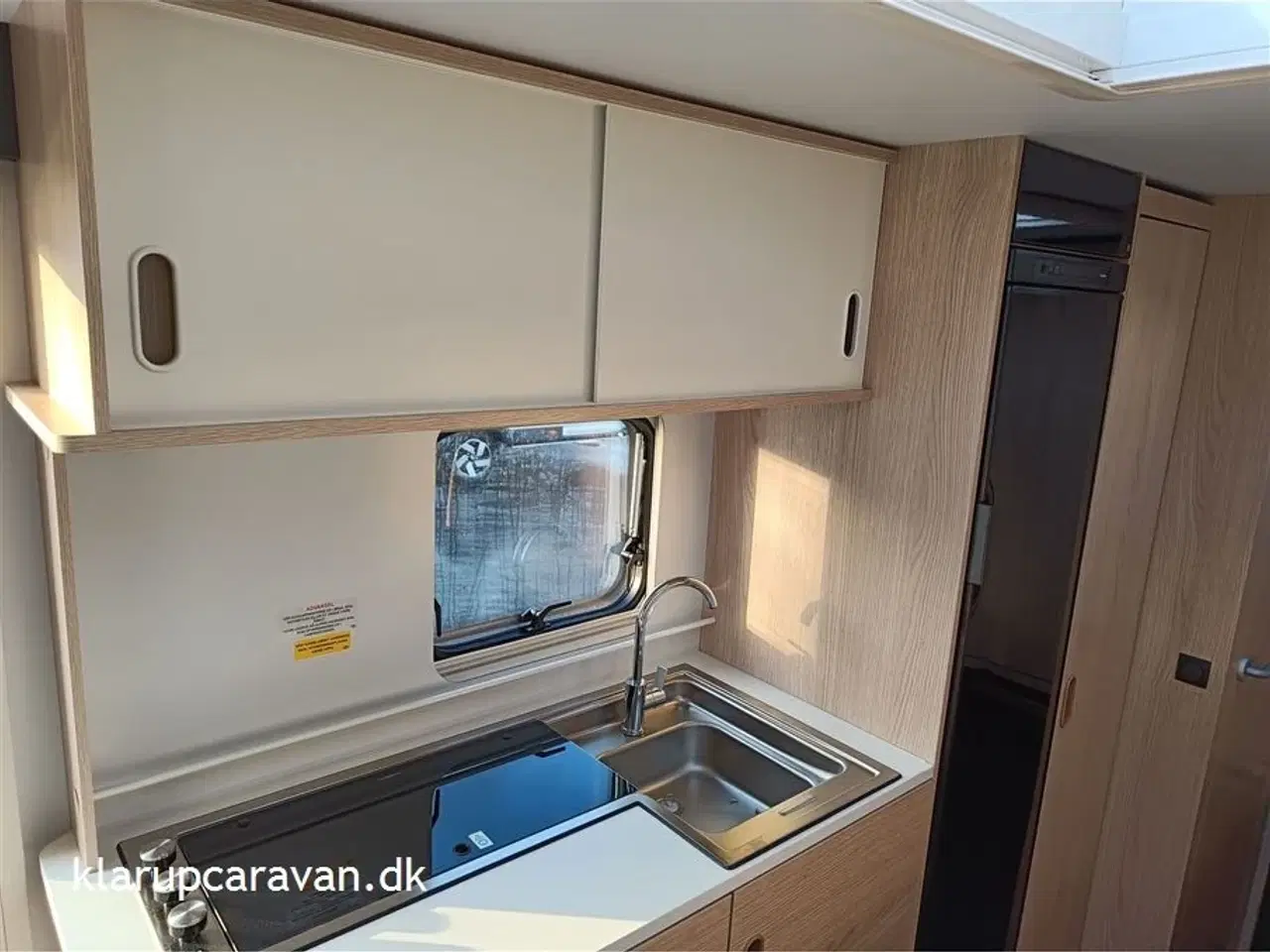 Billede 9 - 2024 - Adria Aviva 522 PT 3 køjer