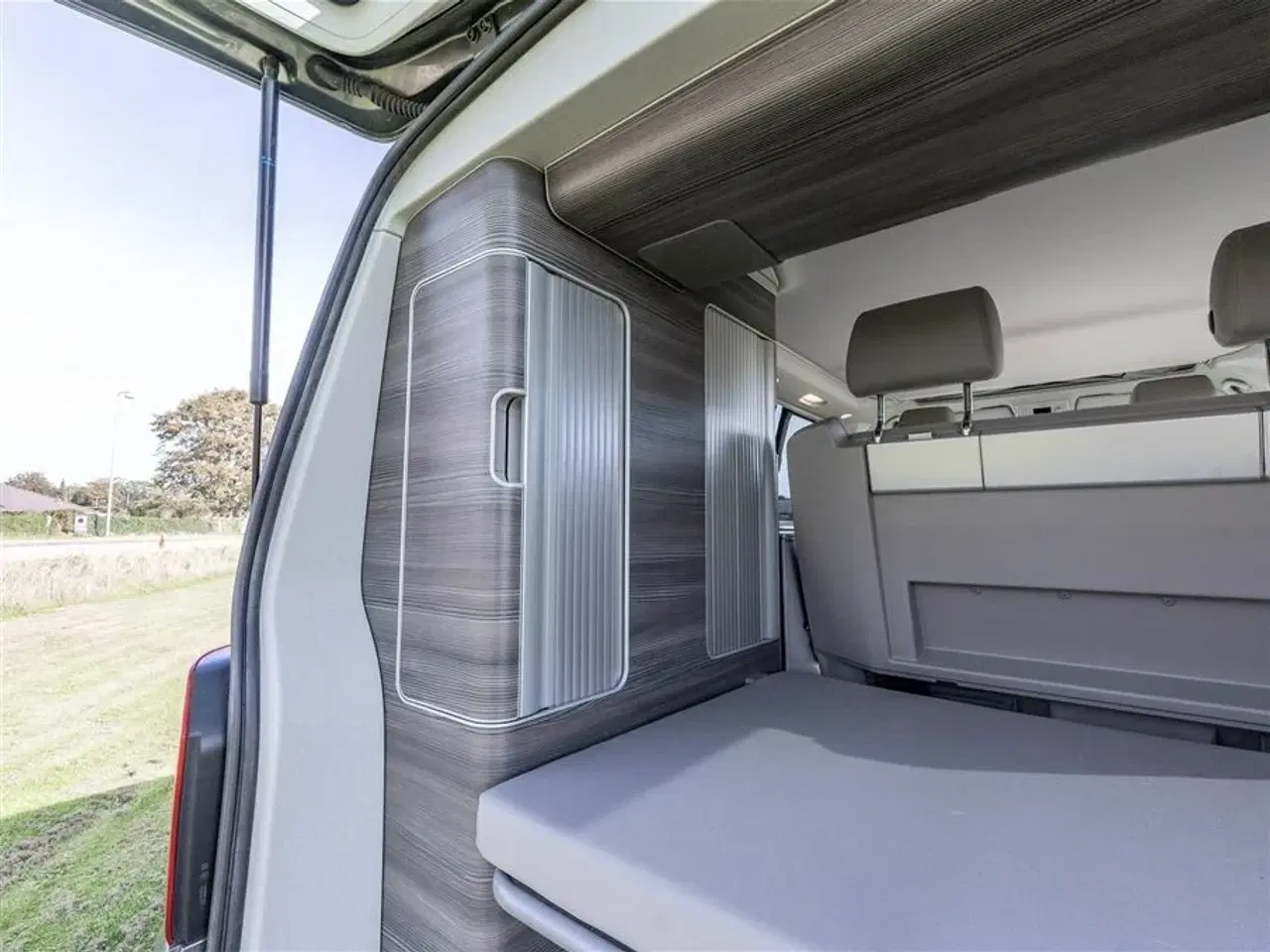 Billede 17 - 2018 - VW California Ocean 4 Motion   Velholdt og fuldt udstyret autocamper med firehjulstræk - Kørt 118,000 Km.