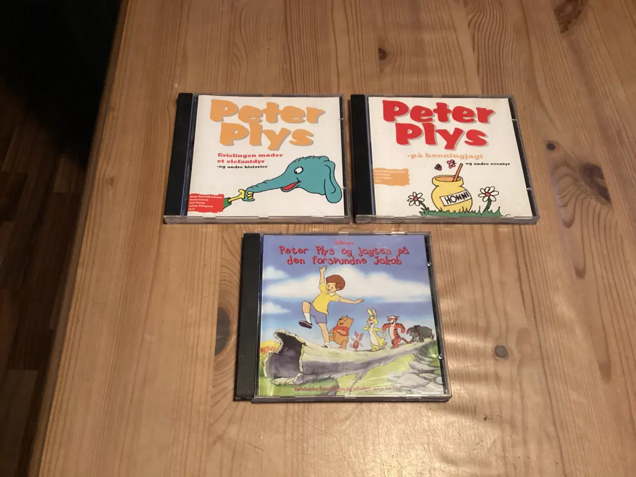 Billede 16 - Masser af Peter Plys.