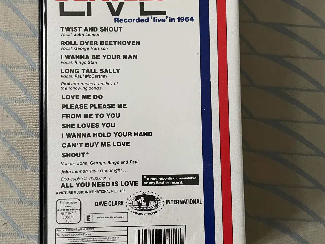Billede 4 - Beatles vhs se tekst