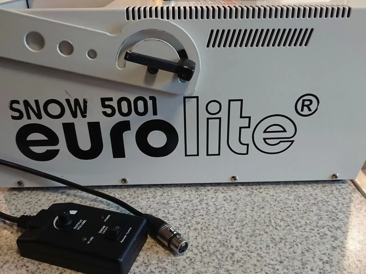 Billede 8 - Udlejes - SNEMASKINE, EuroLite SNOW 5001 - 1000W.