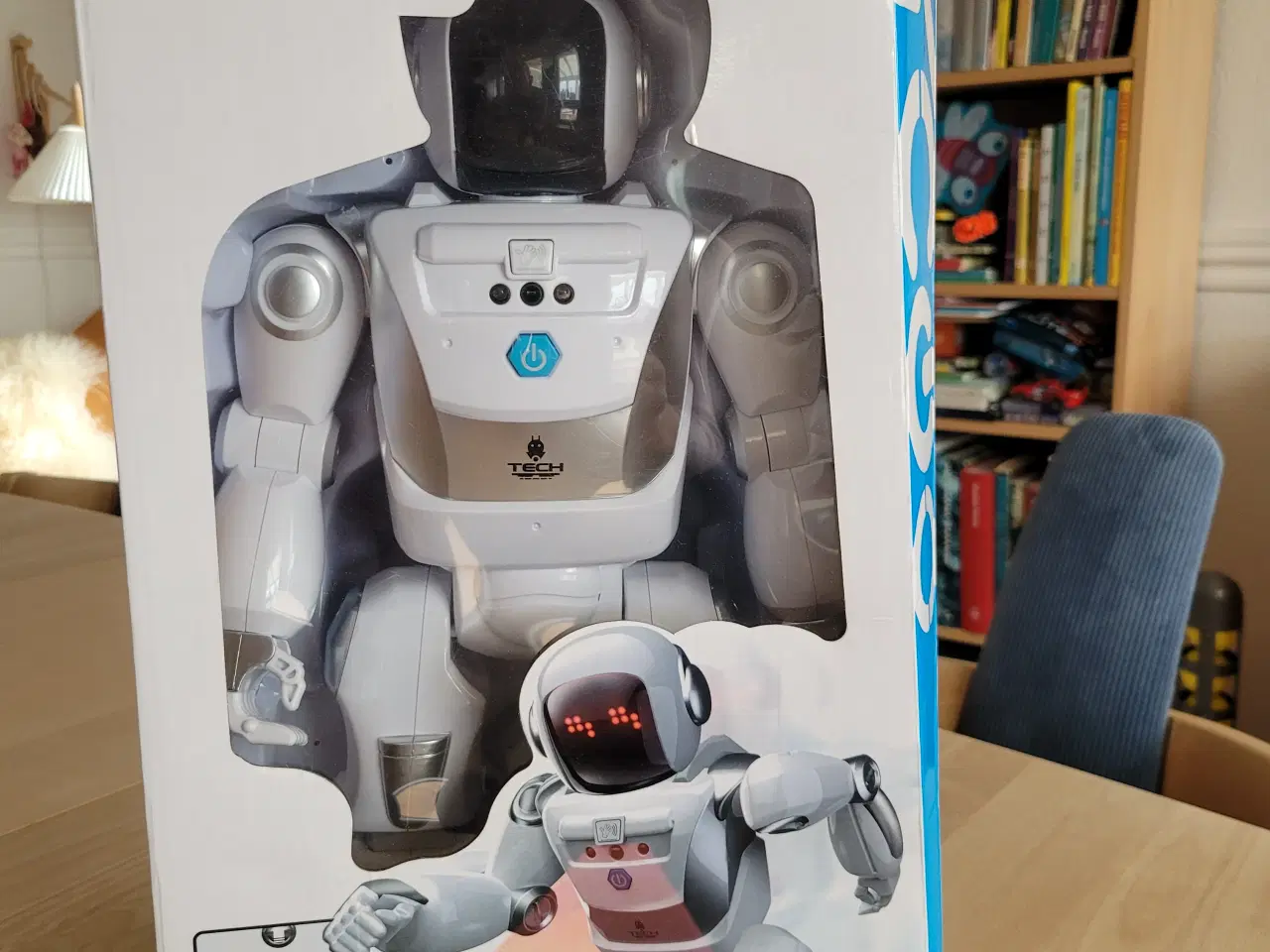 Billede 2 - Legetøjsrobot. Ycoo neo