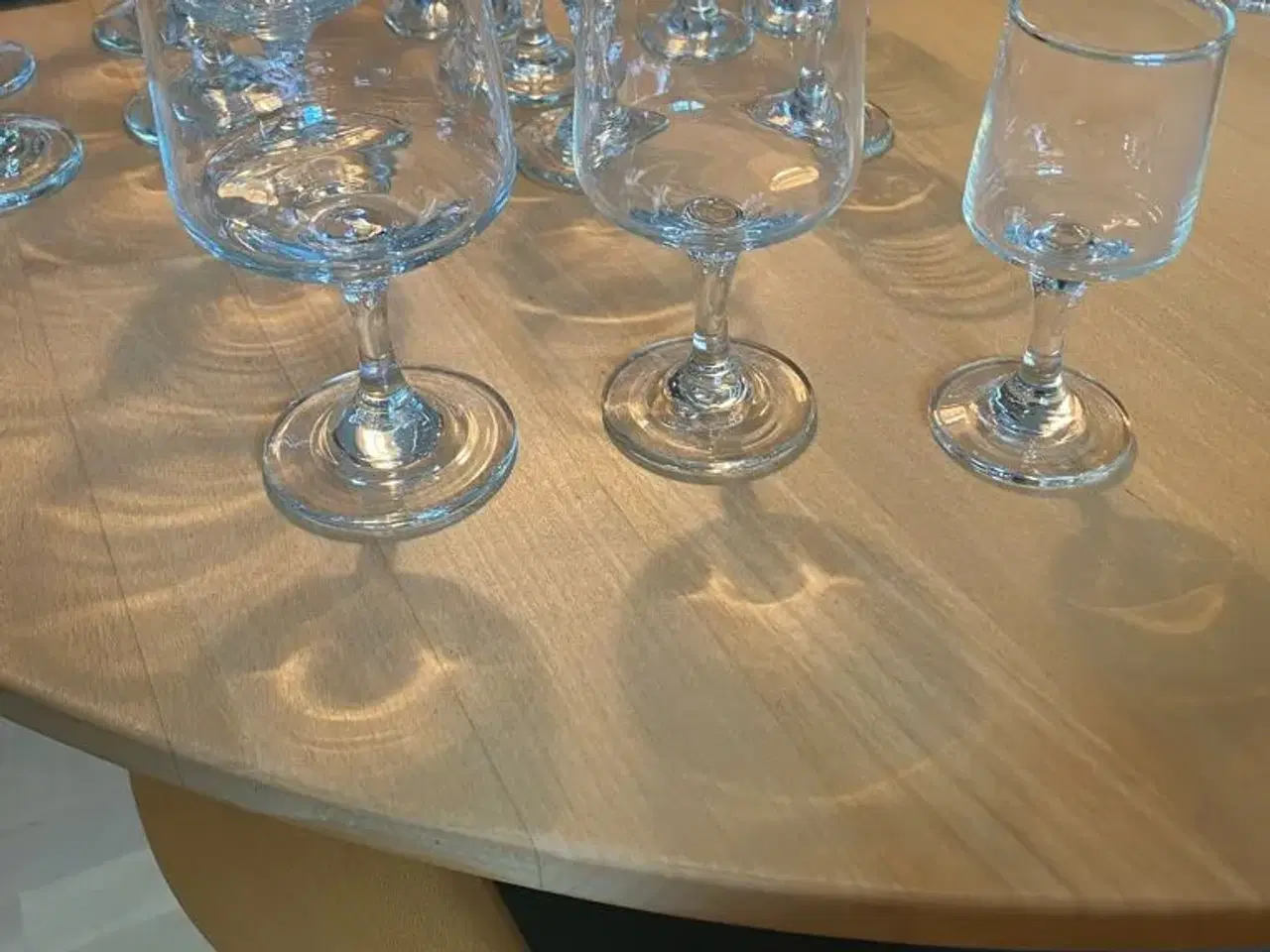 Billede 5 - Vin og drinksglas