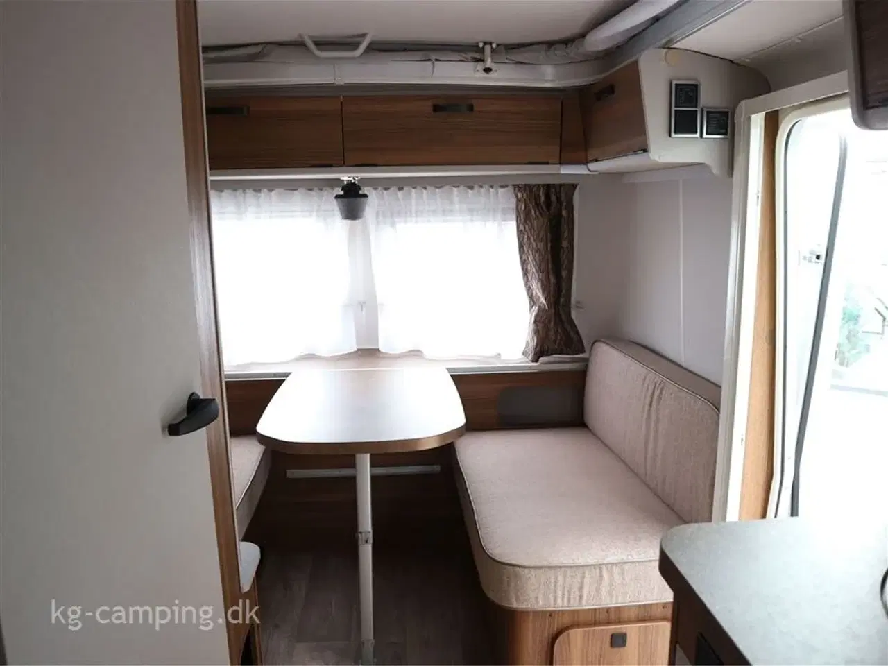 Billede 7 - 2023 - Eriba Touring 530 Legend   Populær rejsevogn. Spækket med ekstraudstyr!