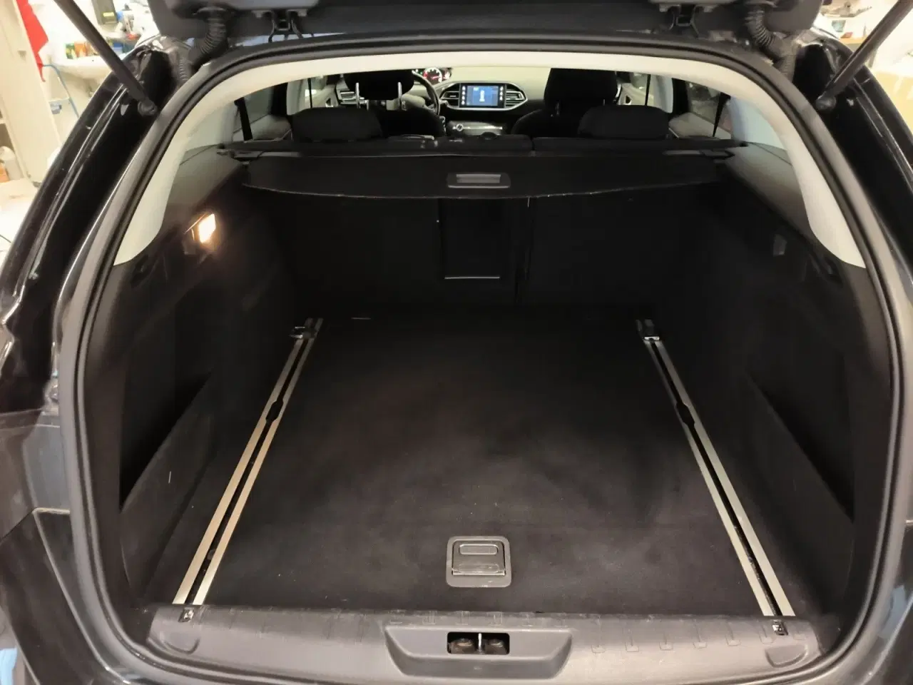 Billede 13 - Peugeot 308 1,6 BlueHDi 120 Allure SW EAT6
