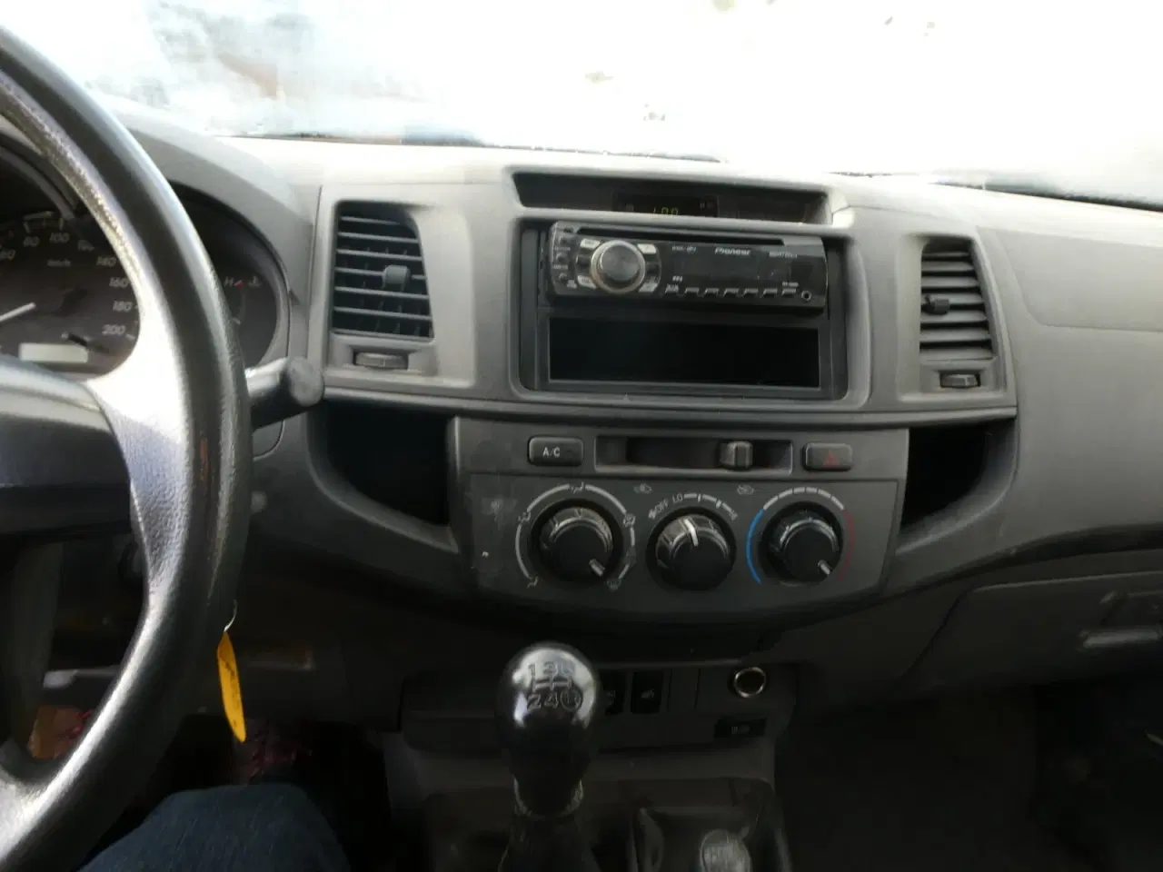 Billede 8 - Toyota HiLux 2,5 D-4D 144 Ex.Kab 4x4 T2