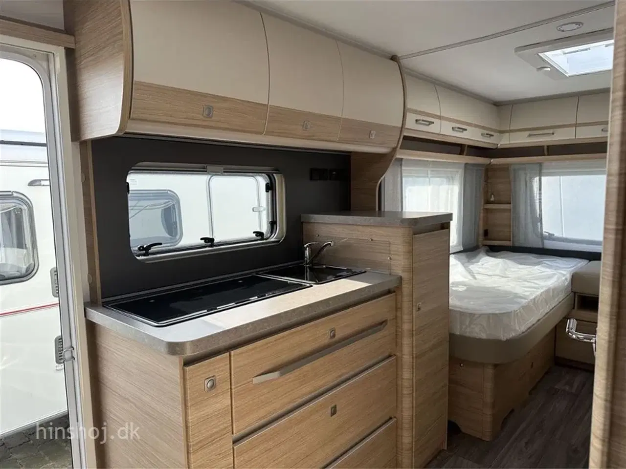 Billede 4 - 2025 - Fendt Bianco Activ 515 SGE   Lækker enkeltsengsvogn fra Hinshøj Caravan