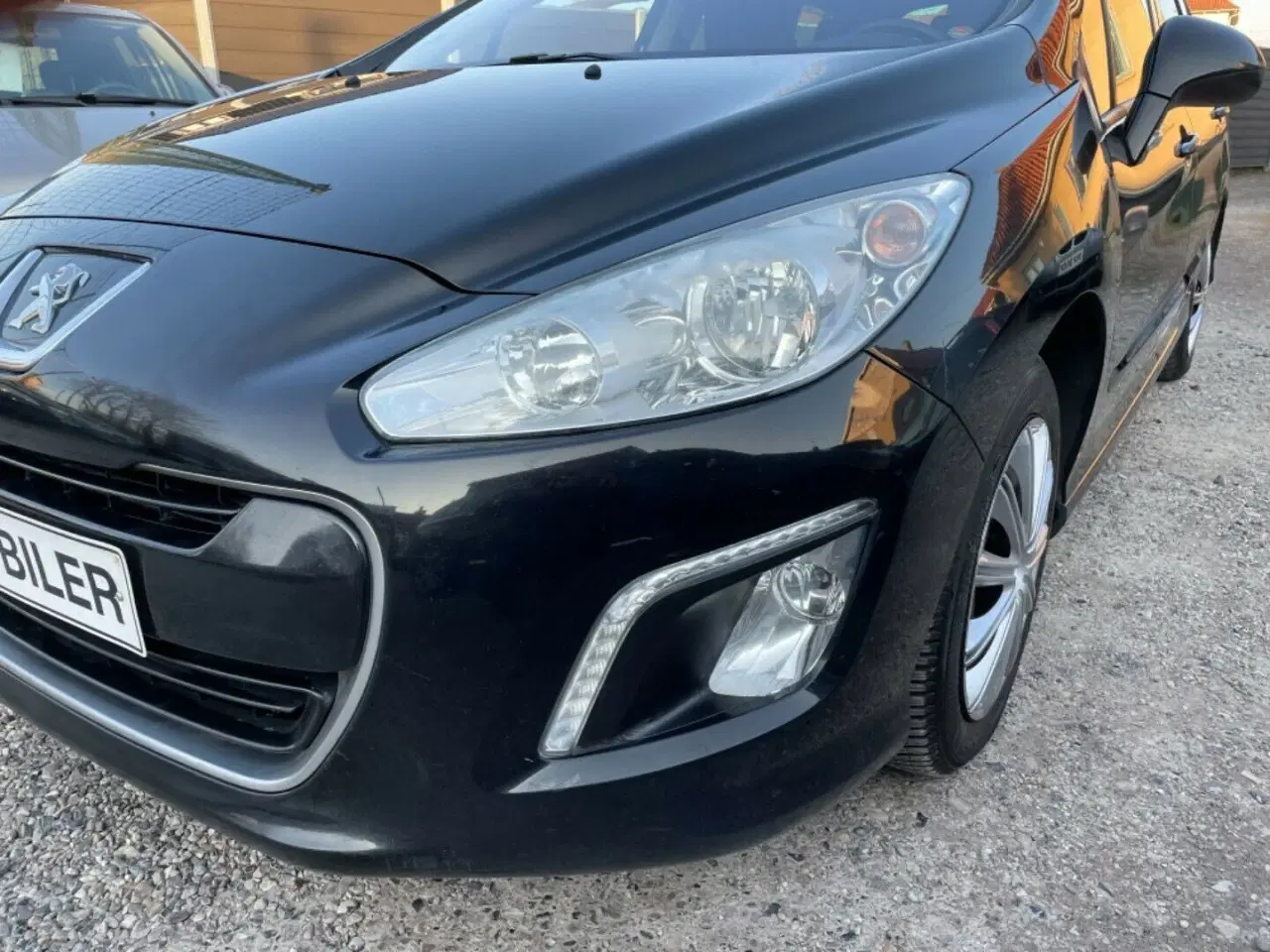 Billede 2 - Peugeot 308 1,6 e-HDi 112 Sportium SW 7prs