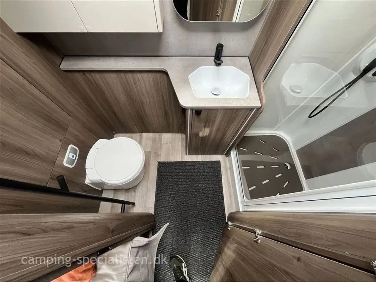 Billede 7 - 2025 - Kabe Royal 630 TDL FK KS   Kabe Royal 630 TDL FK KS 2025 kan forudbestilles hos Camping-Specialisten