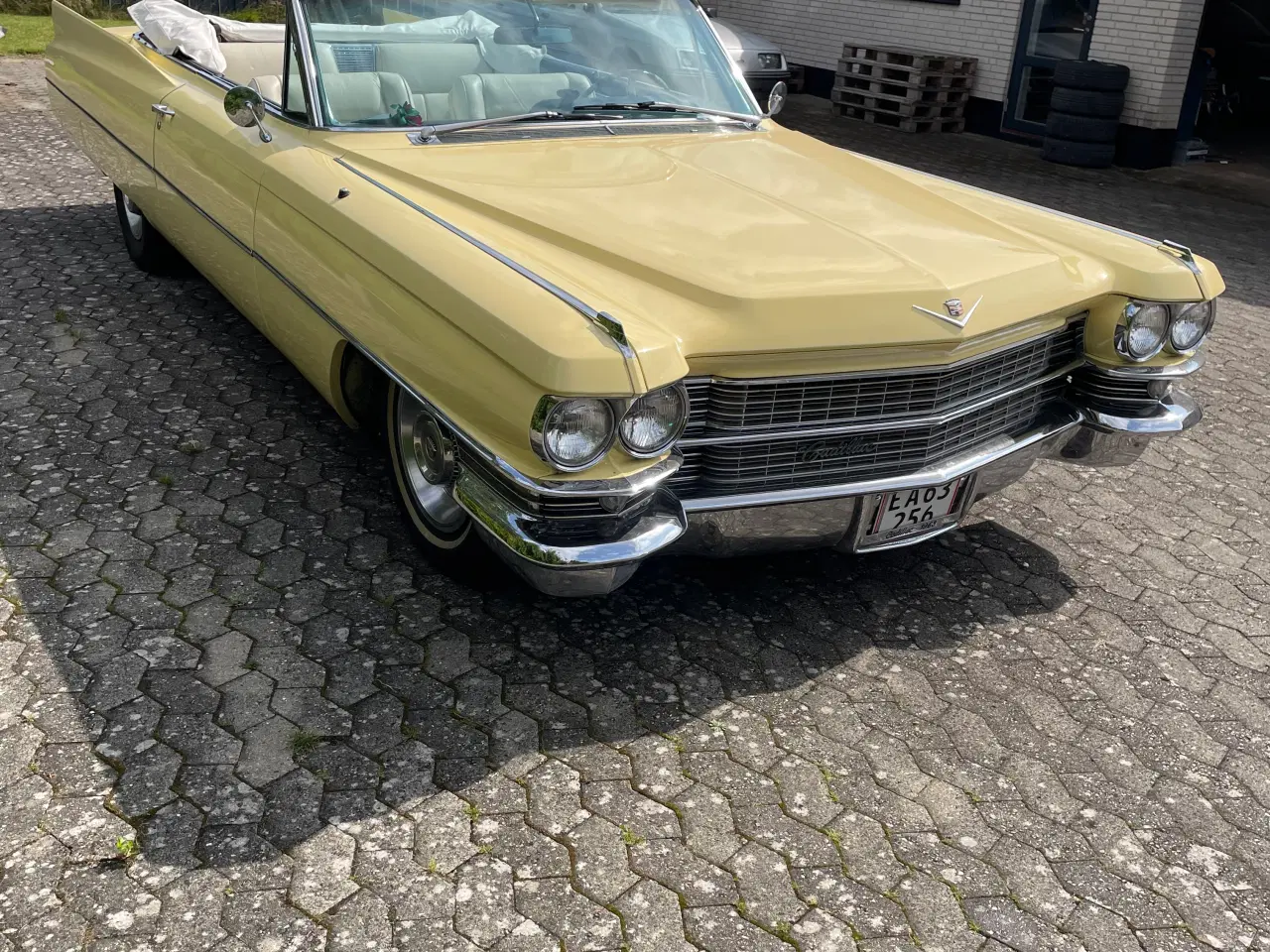 Billede 2 - Cadillac De ville cabriolet bytte med andet spænde