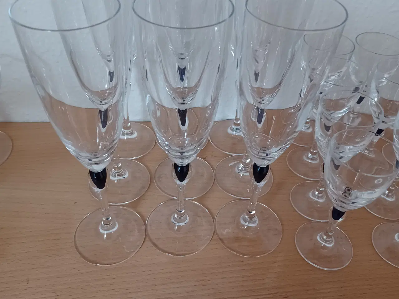 Billede 8 - Safir Krystal glas 94 stk