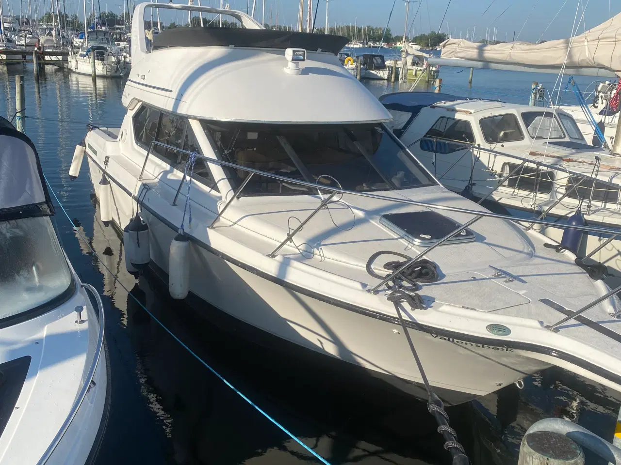 Billede 1 - Motorbåd Bayliner 2858