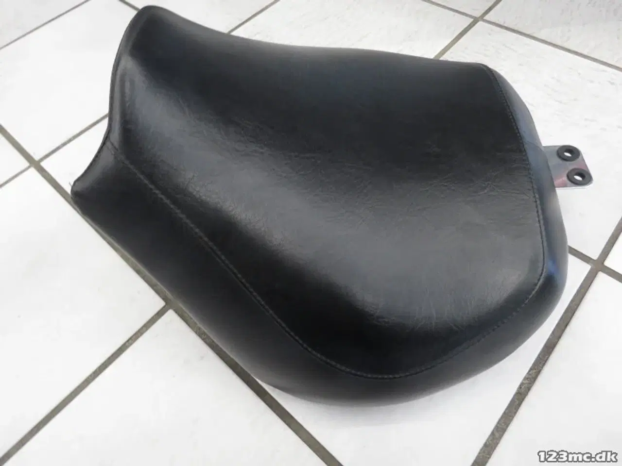 Billede 1 - Sæde, Suzuki VZ800 205-09