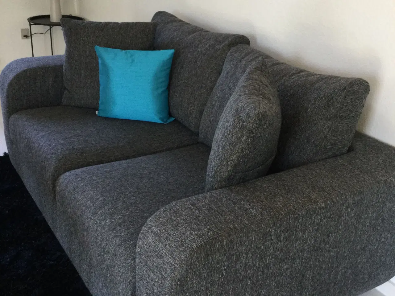 Billede 1 - 2 Pers Stofsofa 