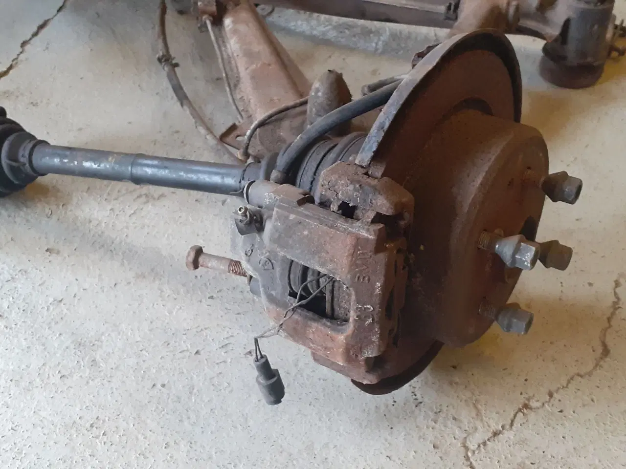 Billede 4 - Komplet BMW E30 325 undervogn