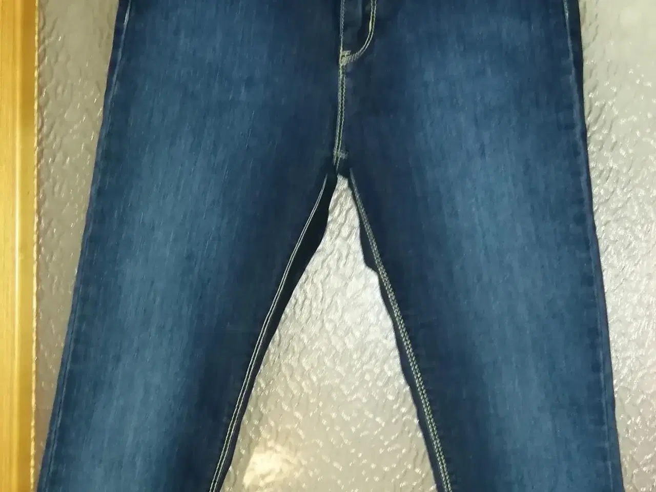 Billede 1 - SAND STUMPEJEANS, FLOT STAND, STR 26