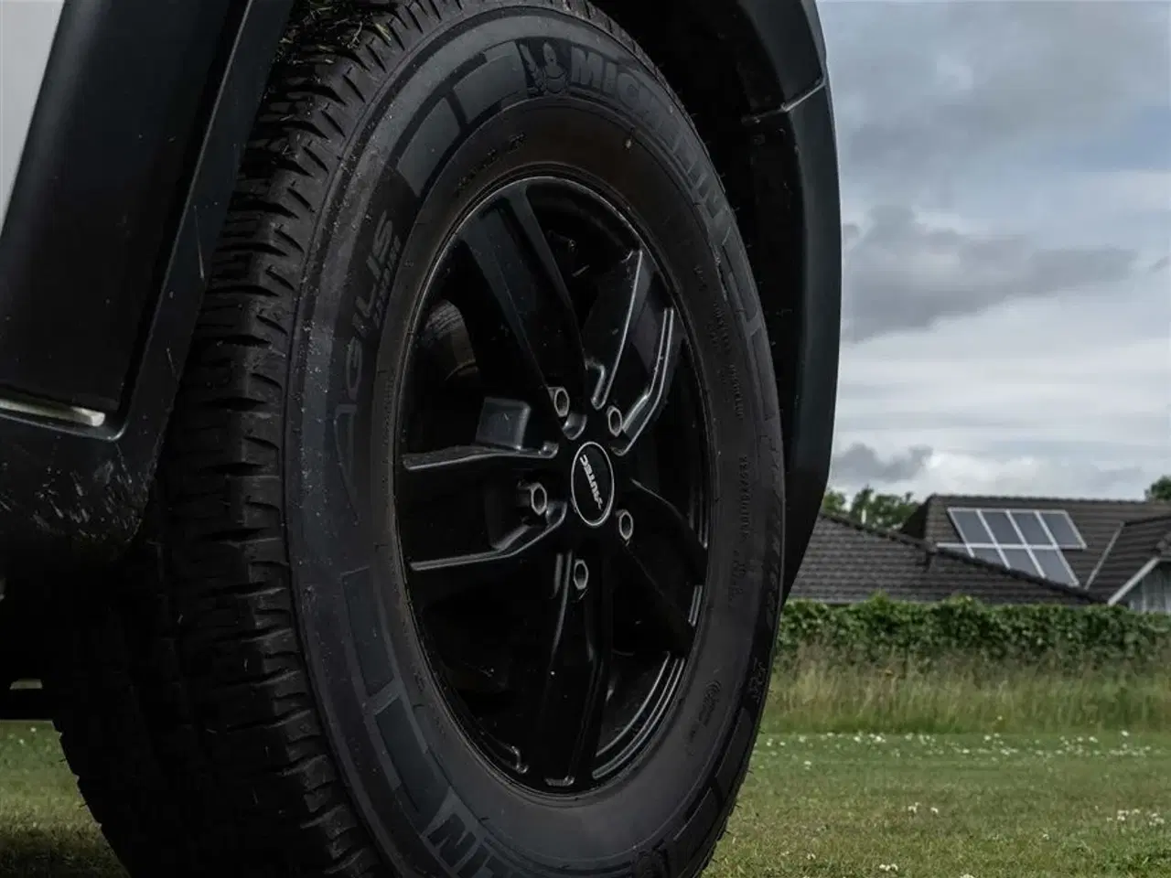 Billede 27 - 2021 - Bravia 636 140 Hk Edition 30   Campervan med langsgående senge og god indretning Kørt 20,500 Km.