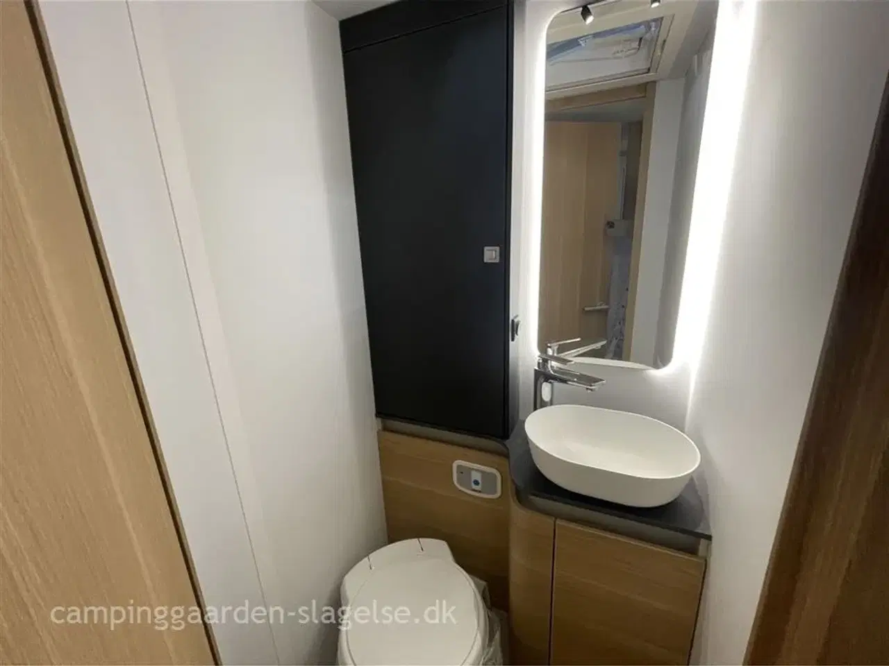 Billede 6 - 2023 - Adria Matrix Axess 650 DL   FØRPRIS KR. 861.090   -   SPAR KR. 75.042
