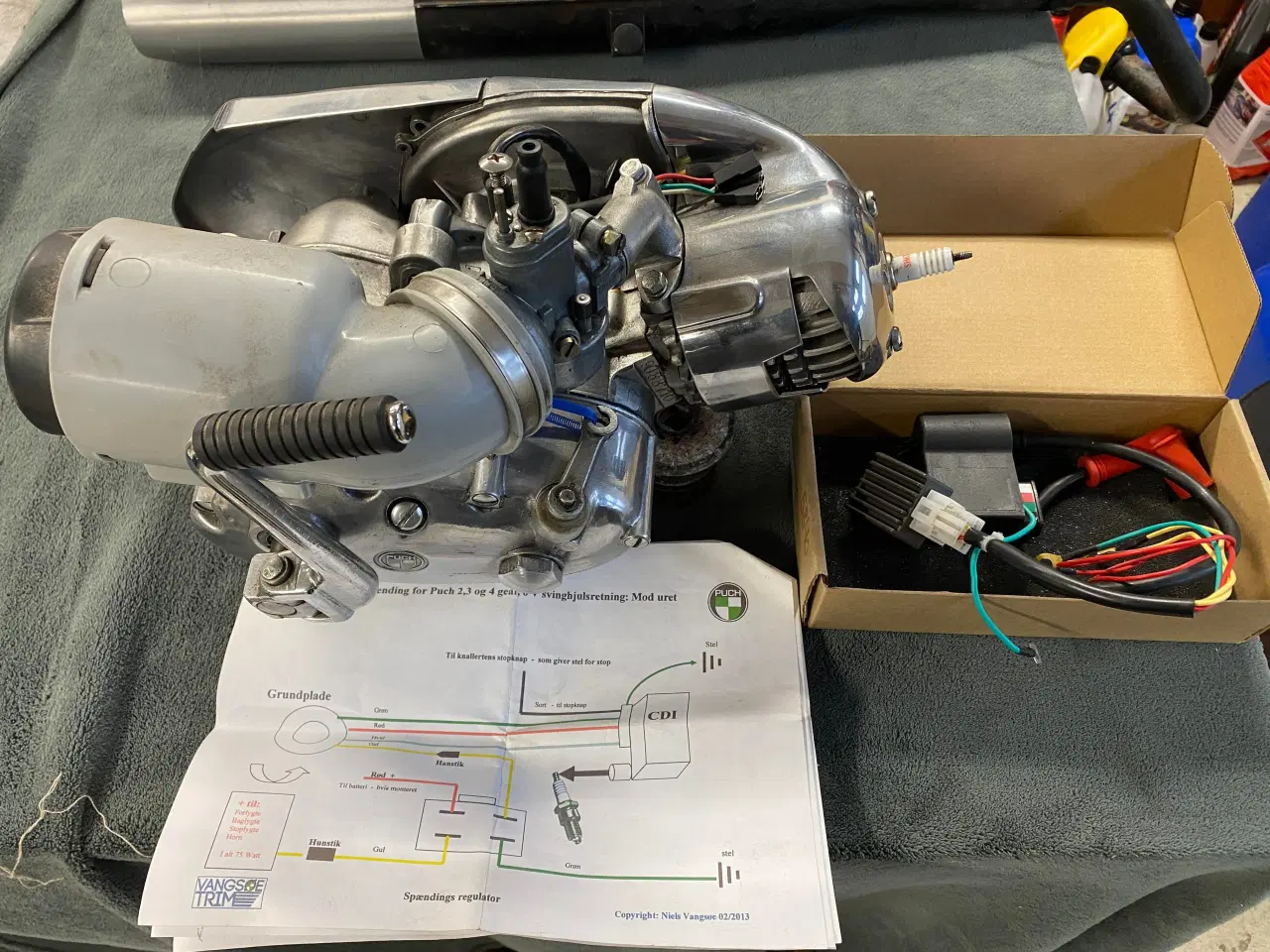 Billede 1 - Puch motor med 17 Bing karburator