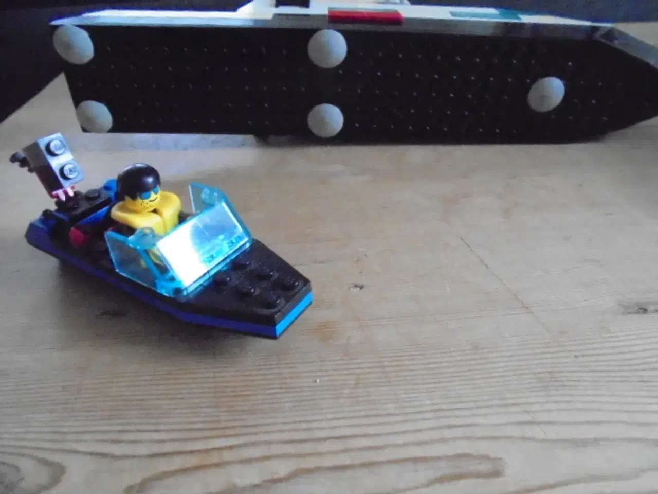 Billede 3 - LEGO Coastal Patrol 6483 m. samlevejledning 