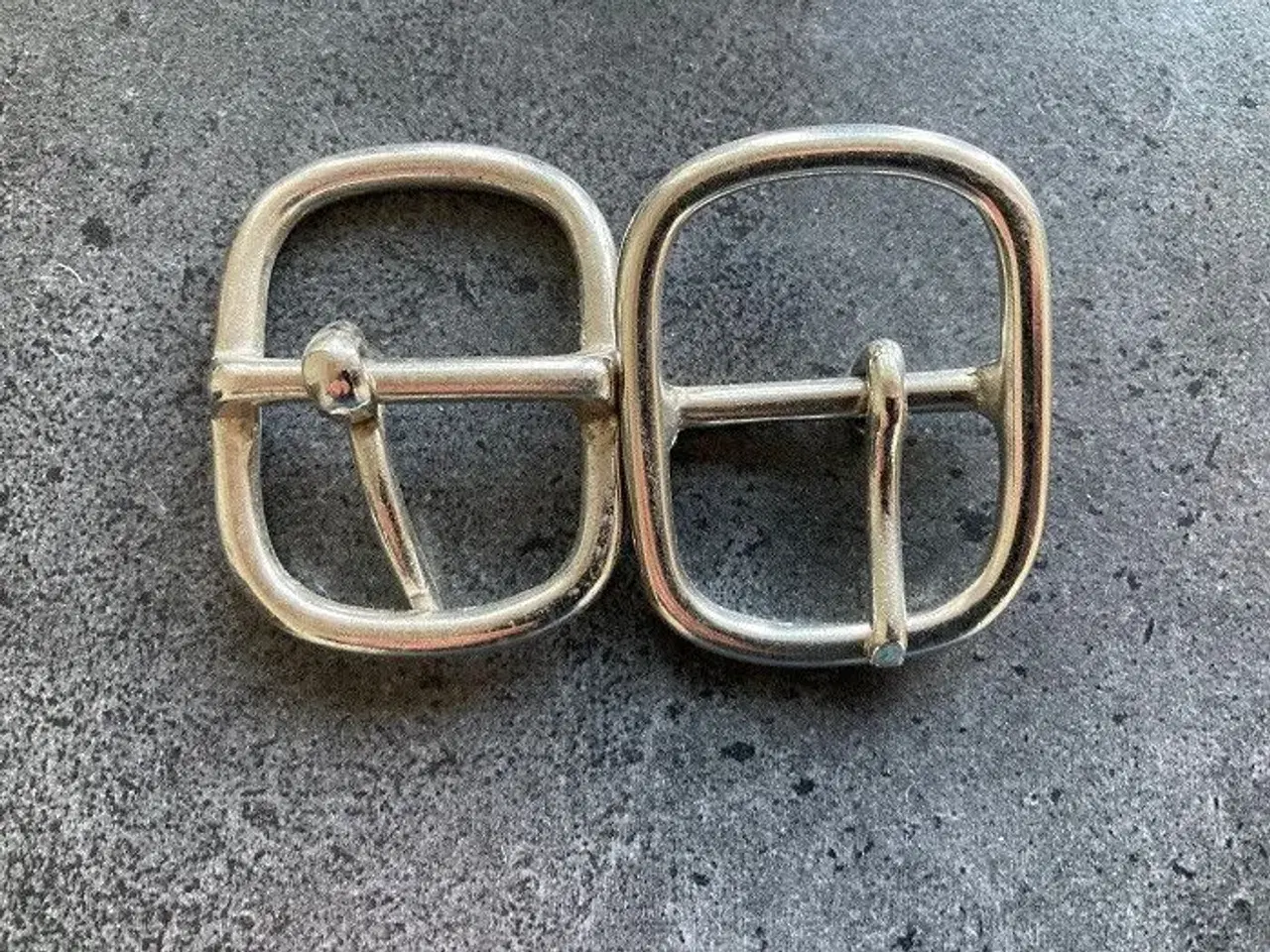 Billede 2 - Spænder Dobb.  Nysølv  
