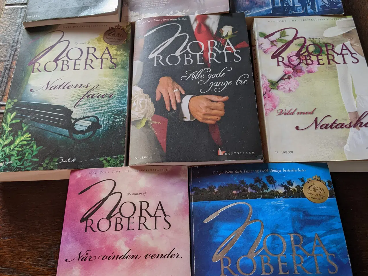 Billede 3 - Nora Roberts kærlighed/krimi bøger 