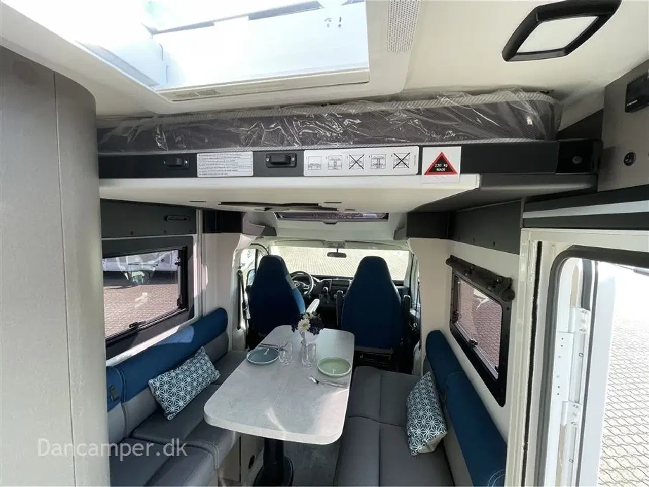 Billede 24 - 2024 - Chausson X650 Exclusive line   Camper med stor Lounge og siddegruppe, 9-trins automatgear, sænkeseng, stor garage, specialfælge, Connect- og X-tilbehørspakke ,