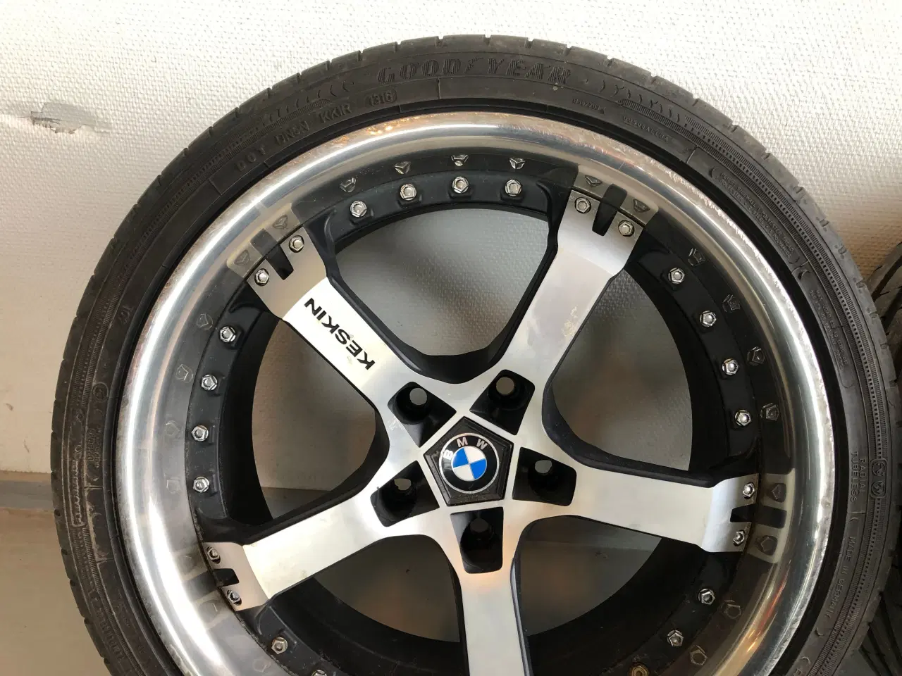 Billede 1 - 18'' BMW fælge på Sommerdæk
