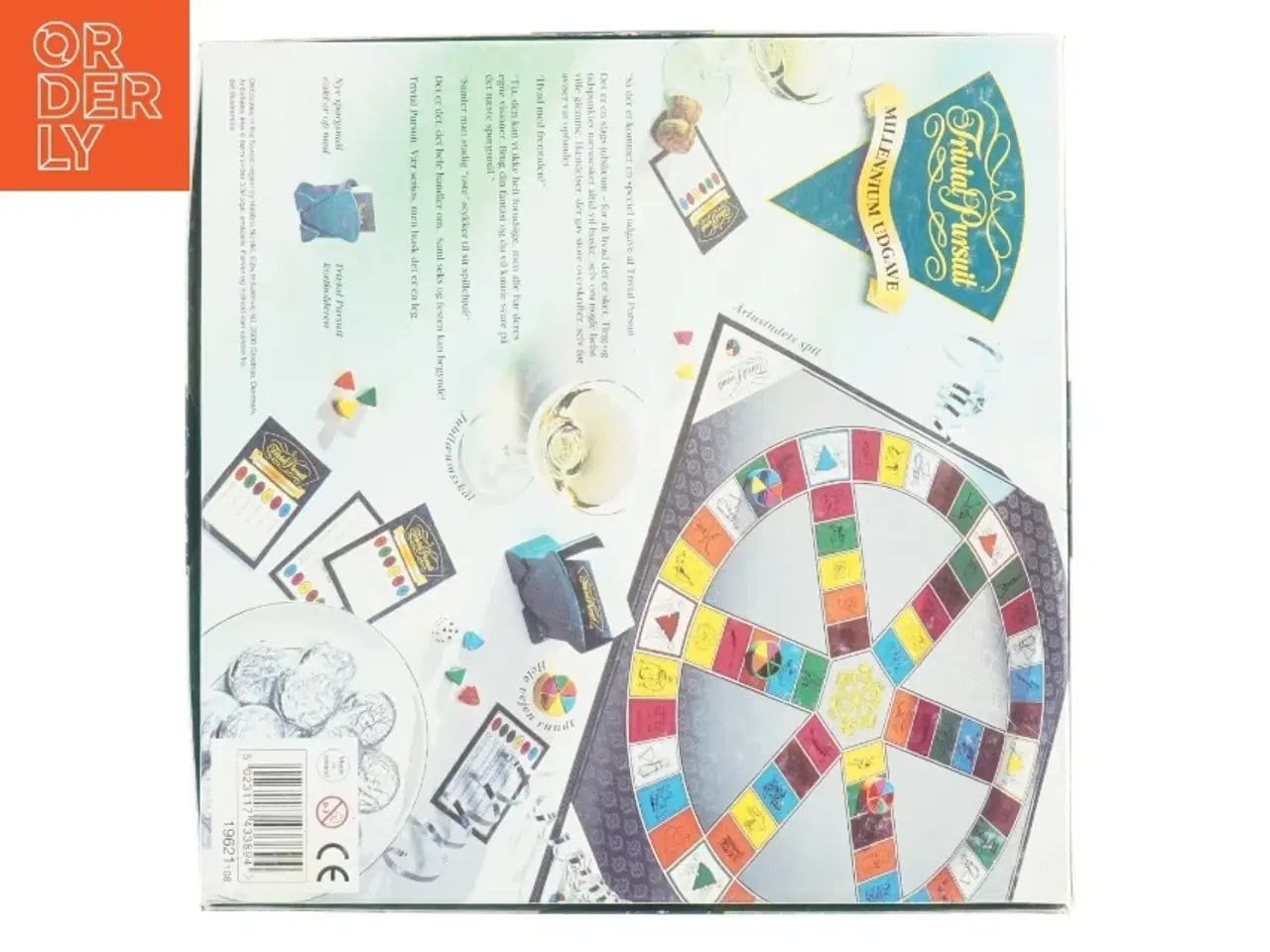 Billede 4 - Trivial Pursuit Millennium Udgave brætspil fra Hasbro (str. 27 x 27 cm)