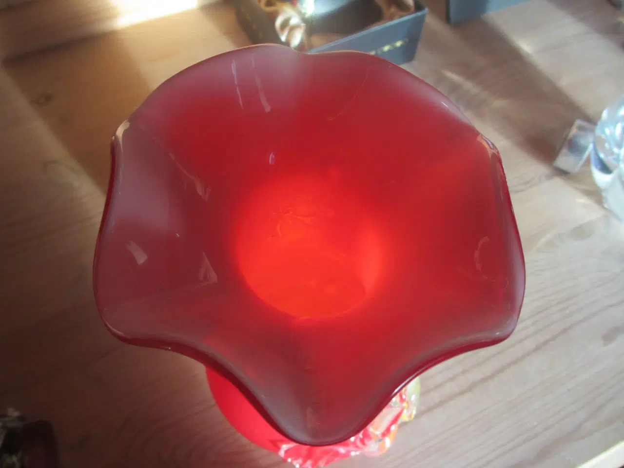 Billede 2 - stor høj 24  cm  glas  vase  