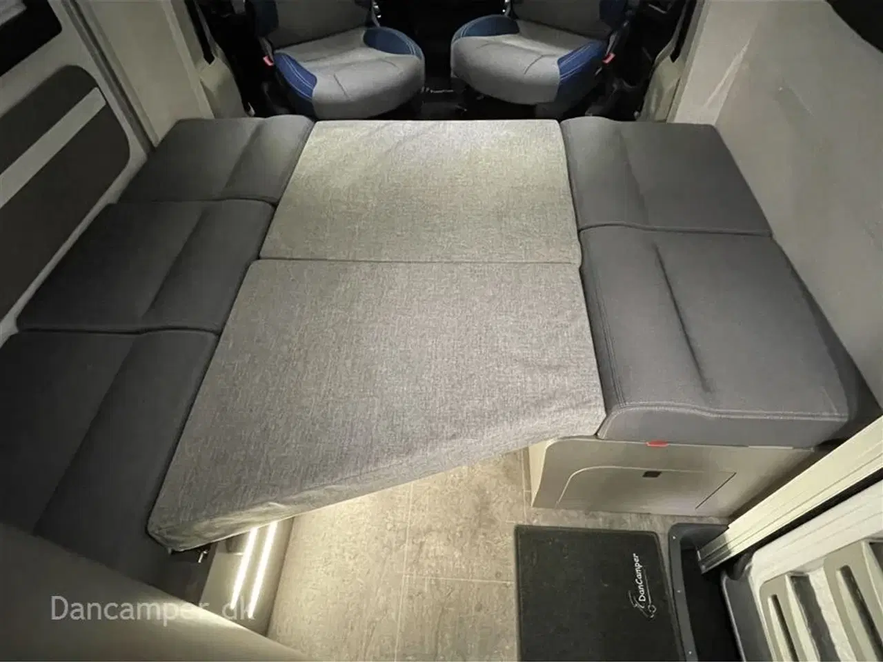 Billede 20 - 2024 - Chausson X650 Exclusive line   Camper med stor Lounge og siddegruppe, 9-trins automatgear, sænkeseng, stor garage, specialfælge, Connect- og X-tilbehørspakke ,