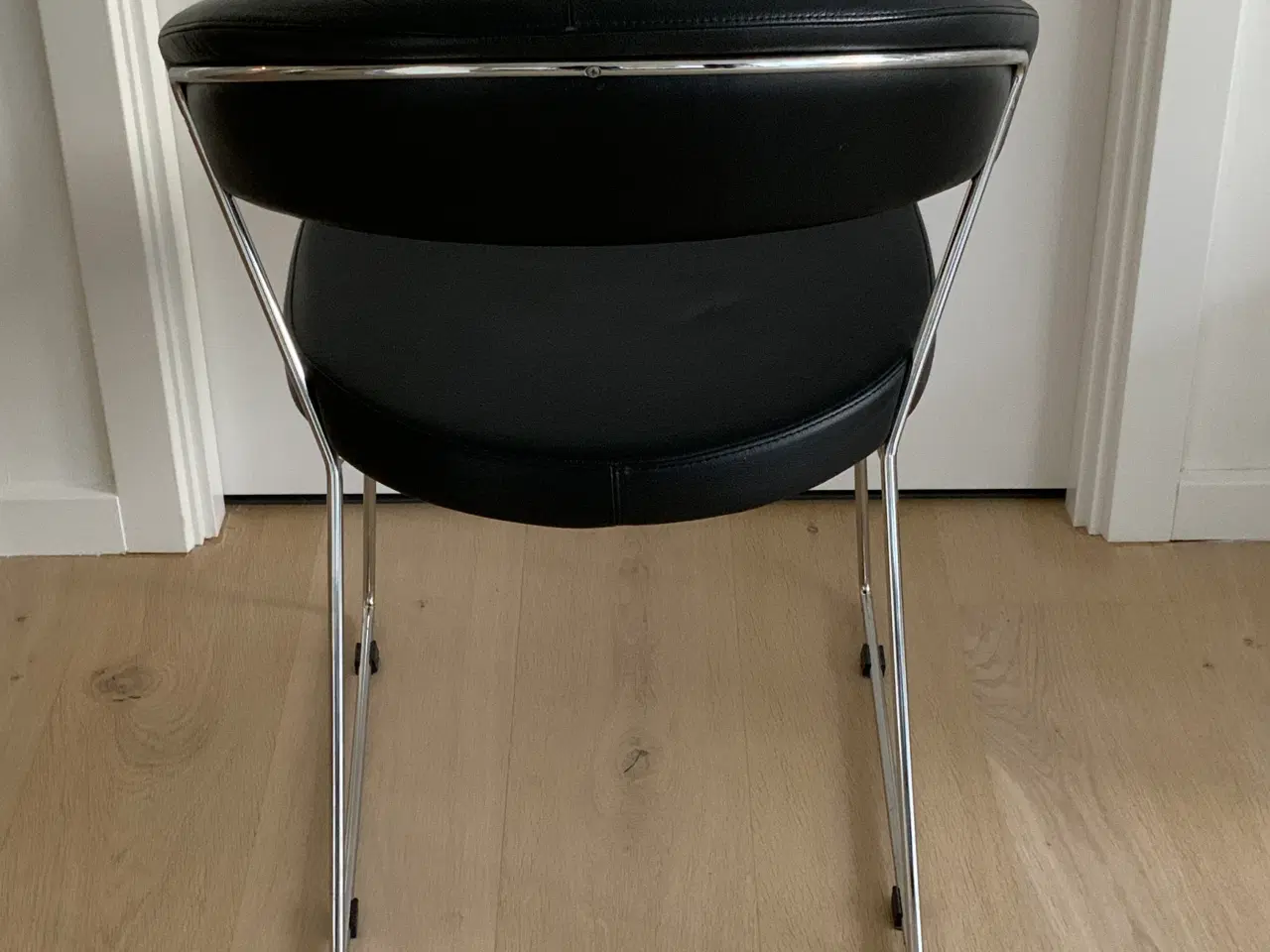 Billede 4 - 6 stk. spisebordsstole i sort læder