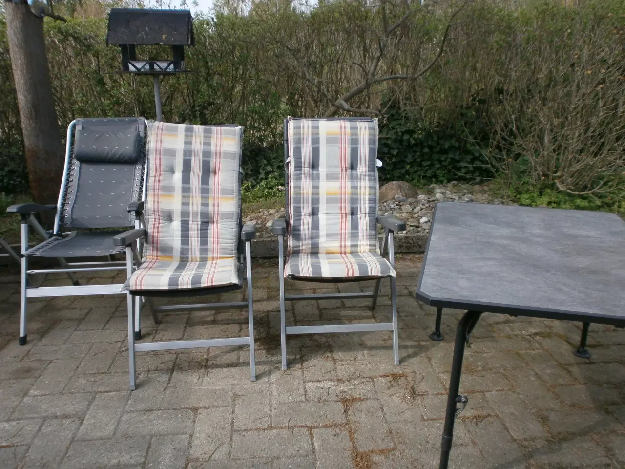 Billede 4 - Campingbord med stole