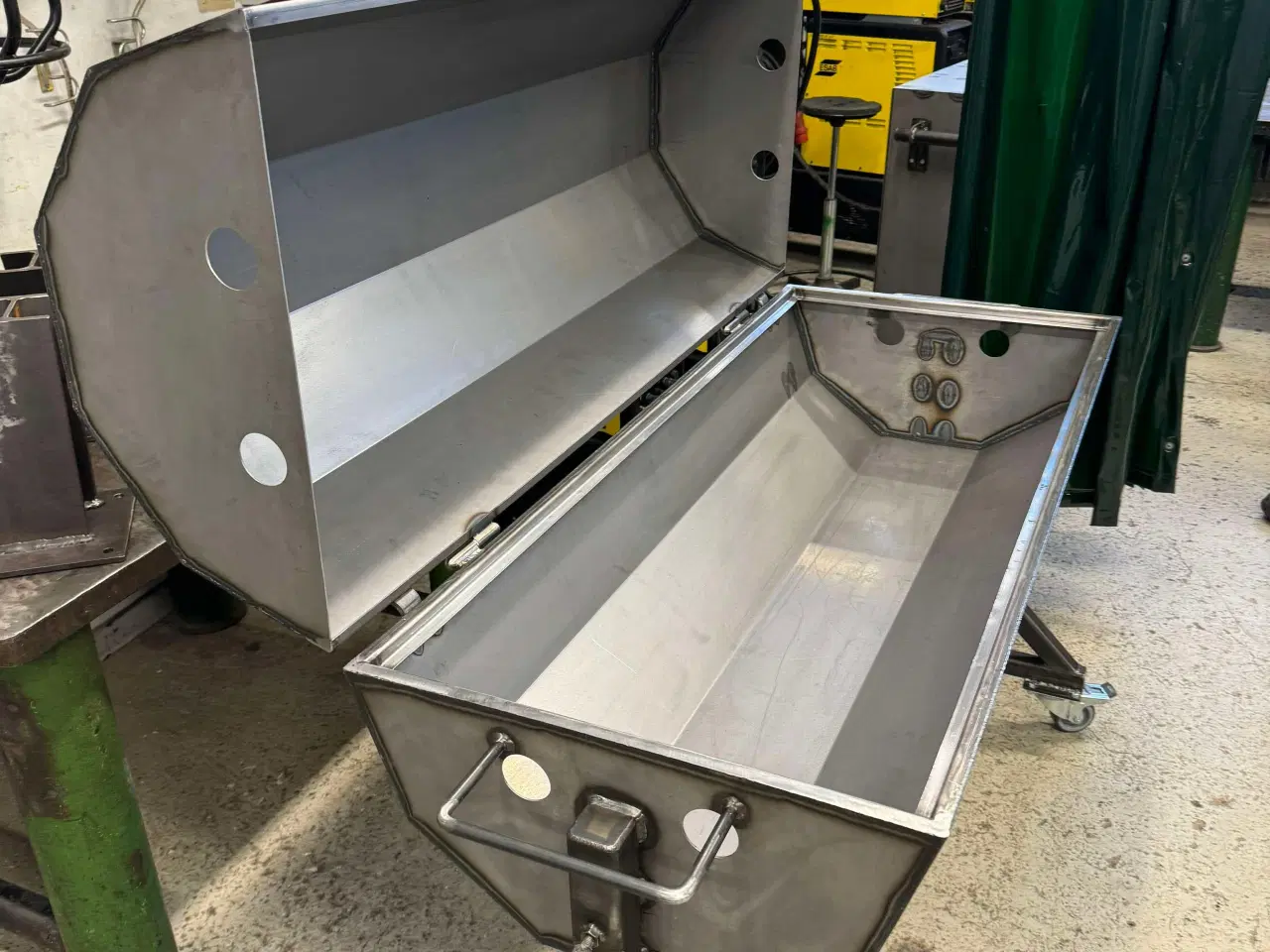 Billede 3 - Grill i nyt stand 