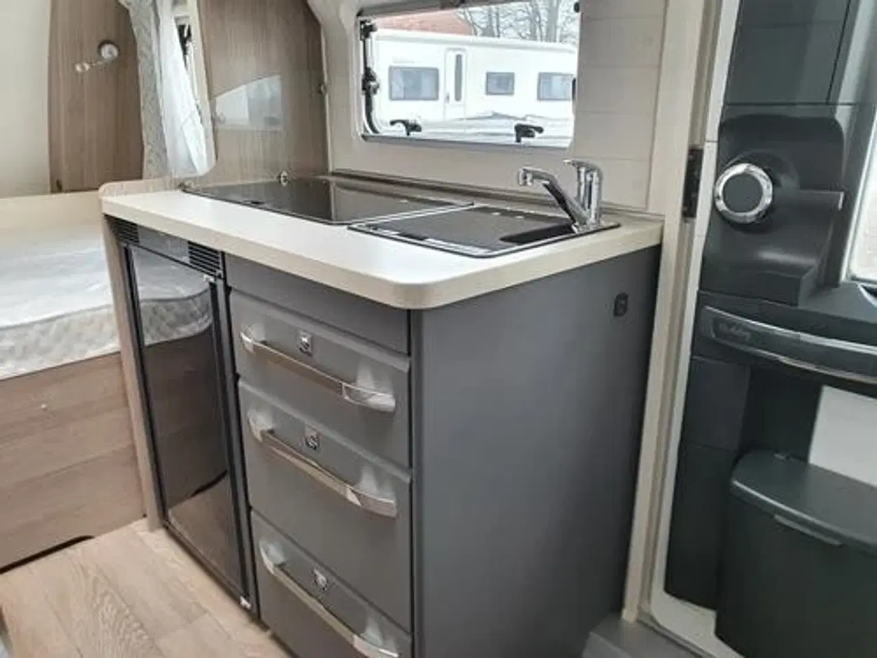 Billede 2 - Hobby ON TOUR 390 SF
