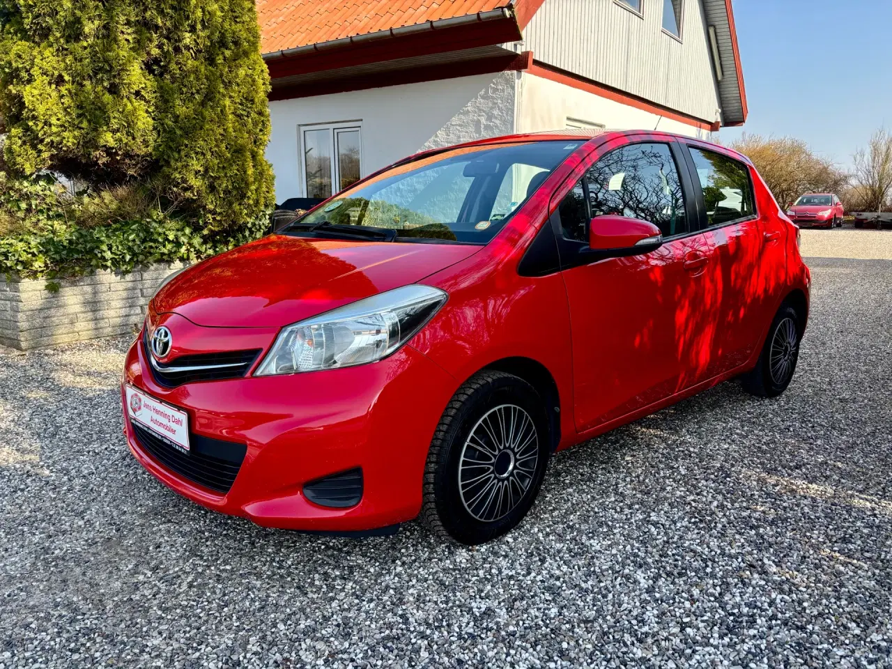Billede 1 - Toyota Yaris 1,0 VVT-I T2 69HK 5d