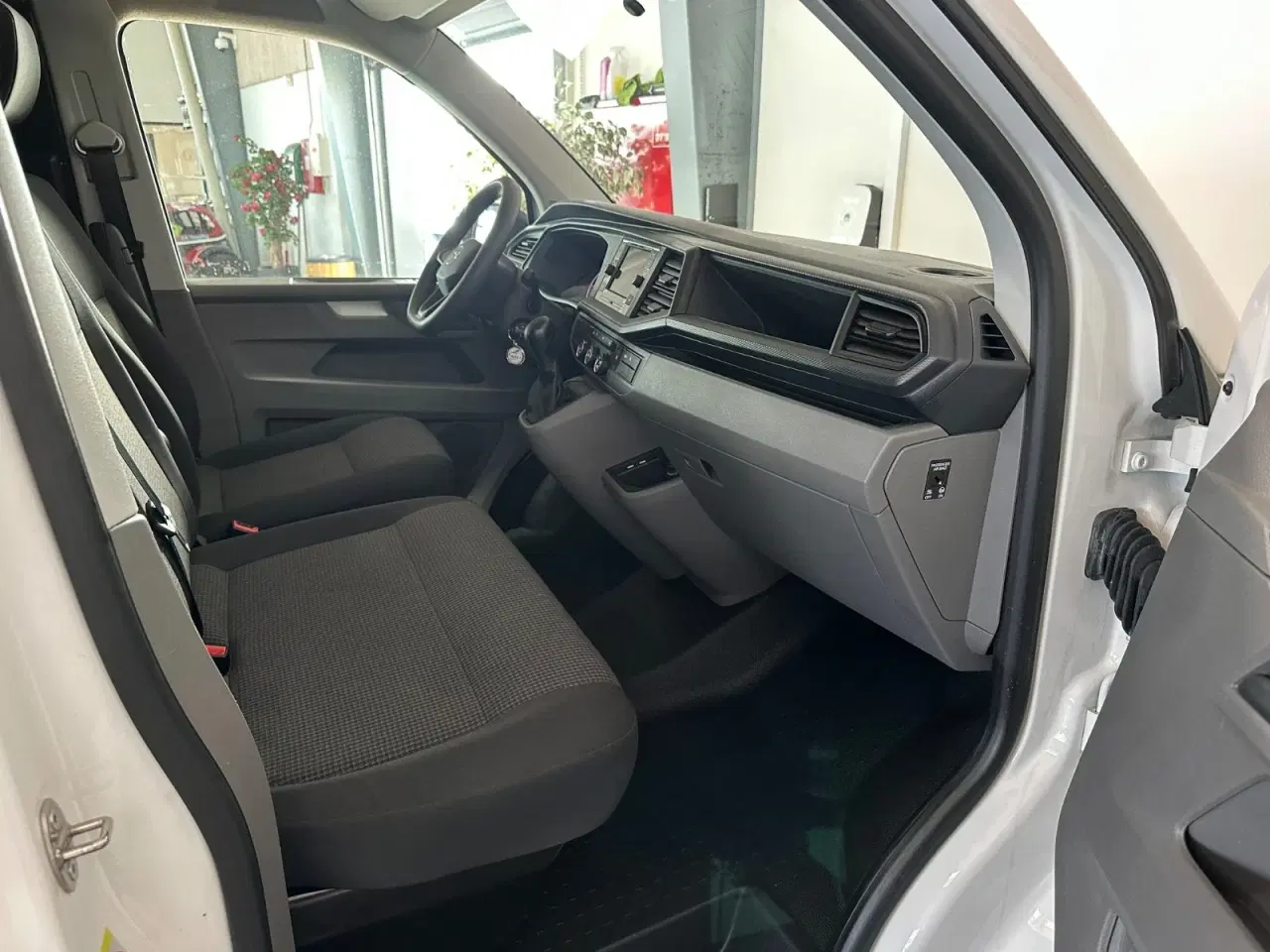 Billede 4 - VW Transporter 2,0 TDi 150 Kassevogn DSG lang