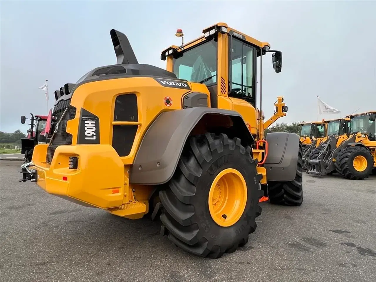 Billede 10 - Volvo L 90 H AGRICULTURE! KUN 4 TIMER, LANG BOM OG LOCK-UP! PÅ LAGER TIL OMGÅENDE LEVERING!