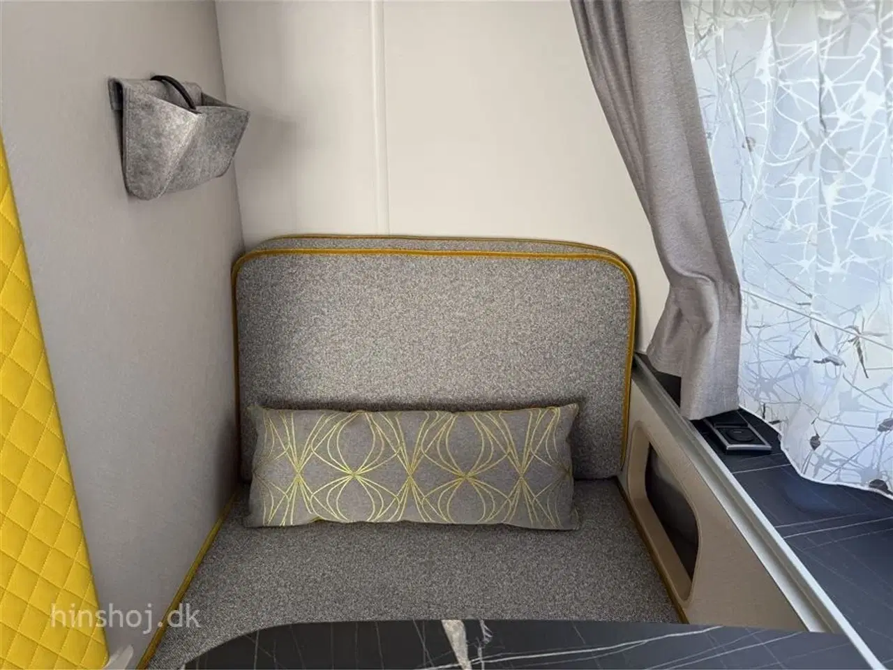 Billede 11 - 2023 - Eriba Touring 542 Urban   Næsten ny Eriba Touring med mover, markise, Isabella Touring telt fra Hinshøj Caravan
