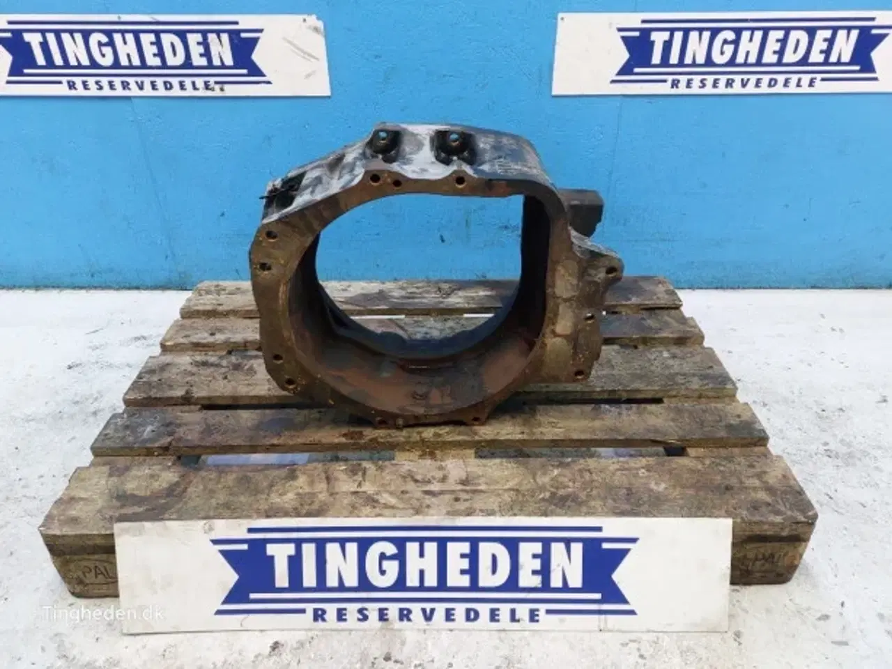 Billede 1 - New Holland T6 Afstandsstykke 47556462