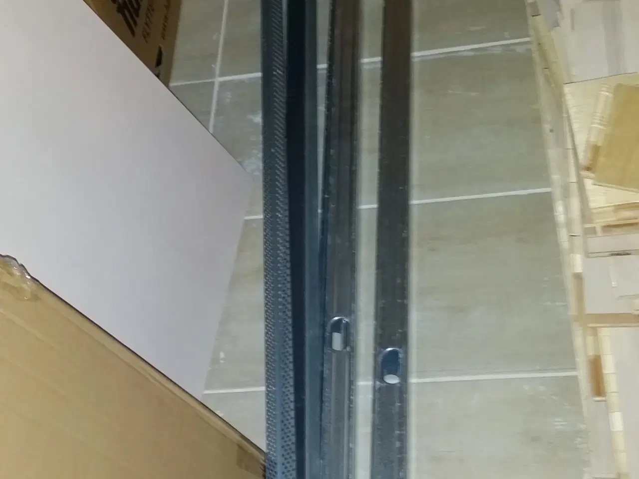 Billede 1 - 4 stk. Uskinner til skydedøre læn 2.69 cm bred 4,5
